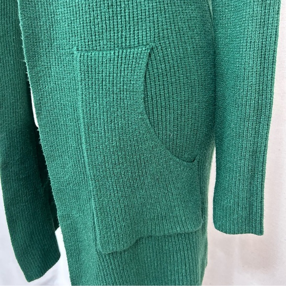 Cyrus Green Cardigan Sweater Classic Knit - Picture 3 of 5